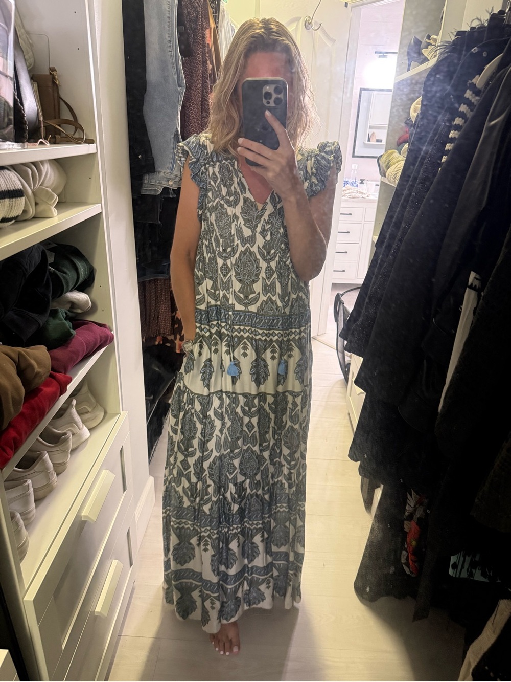Omika Floral Maxi Dress in Cream and Blue Size M - Picture 2 of 12